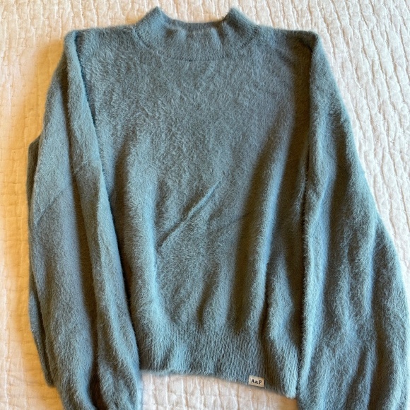 Abercrombie Kids Girls’ Blue Fuzzy Mock Turtle Neck Sweater - Picture 1 of 4